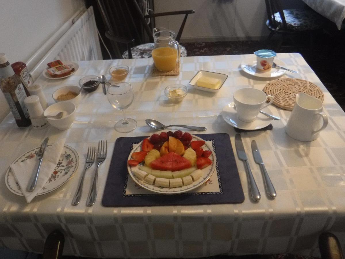 Bed and Breakfast Morawel Fishguard Exterior foto